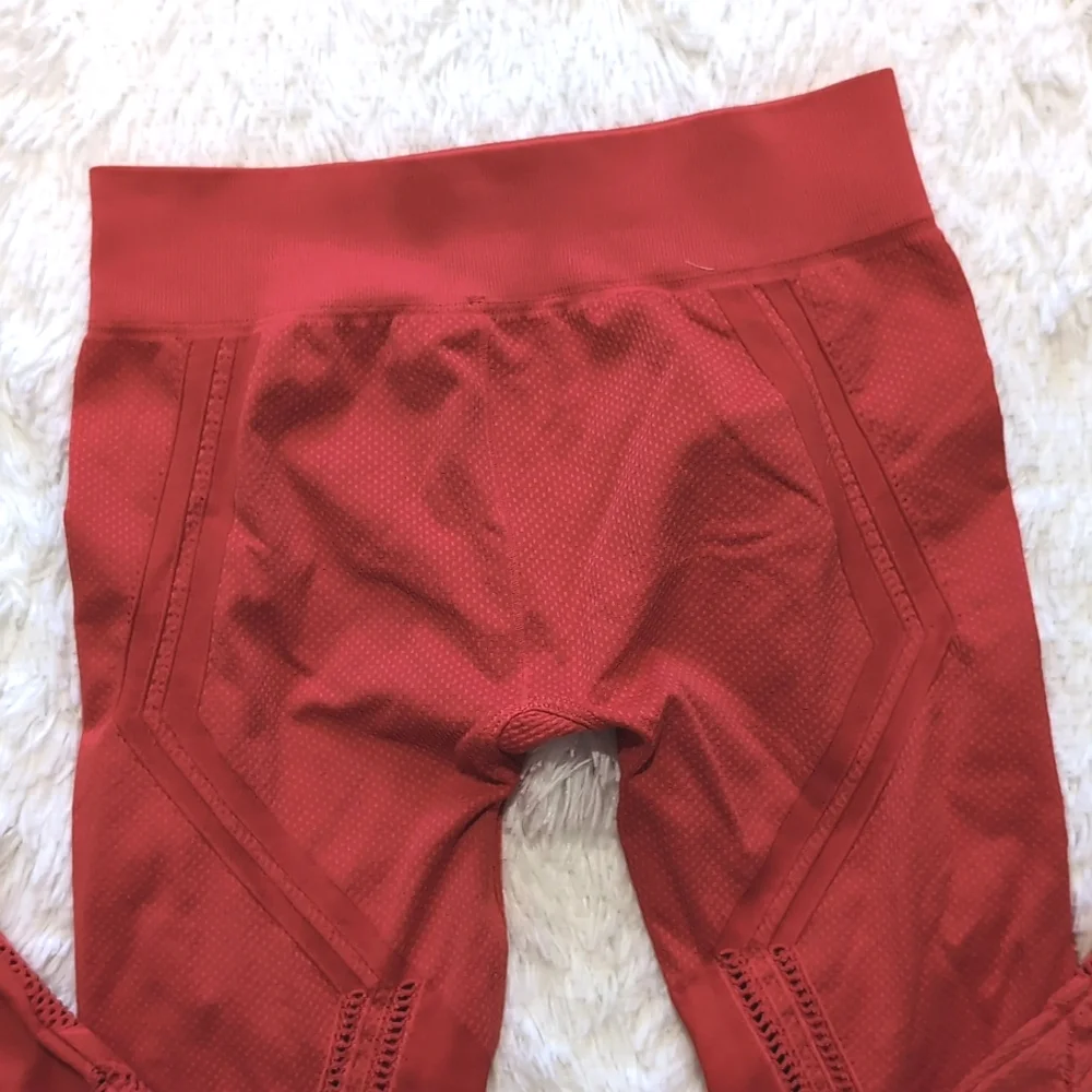 Soulcycle x Nux Red Quintessential Cutout Lasercut Active Leggings - Picture 4 of 11